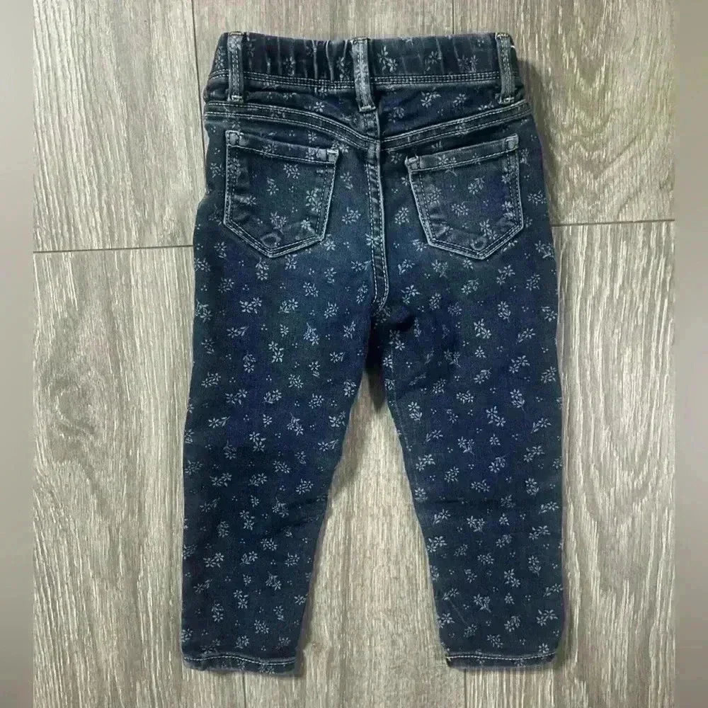 Gap and Jordache Girls 2 Piece Denim Bundle Leggings and Jeans Size 3T